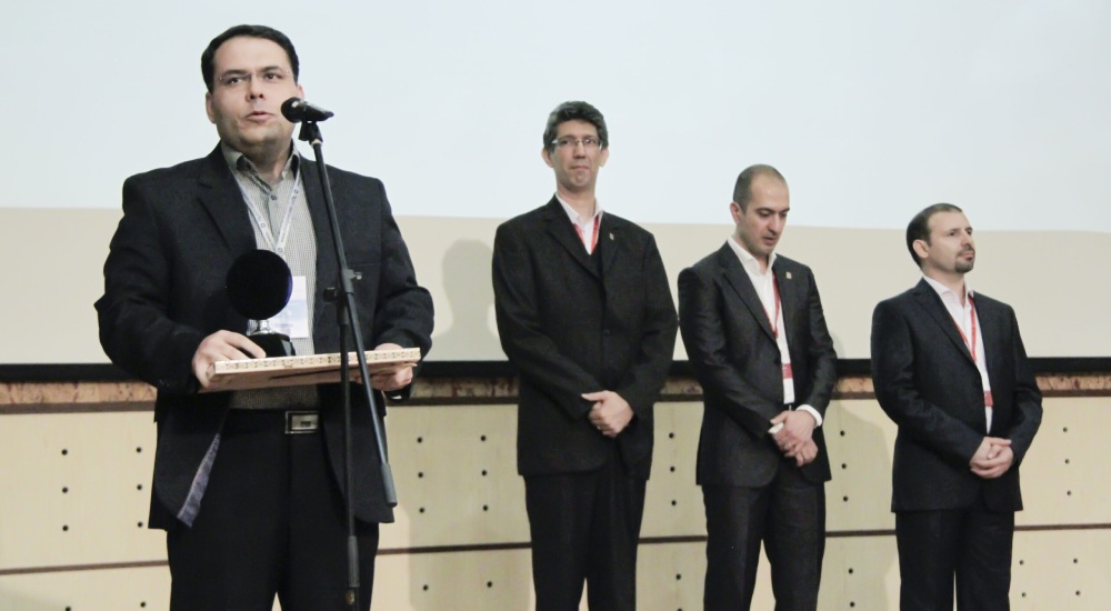 انتخاب «سازمان الکترونیکی برگزیده» در چهارمین گردهمایی سالانه مشتریان چارگون 98715