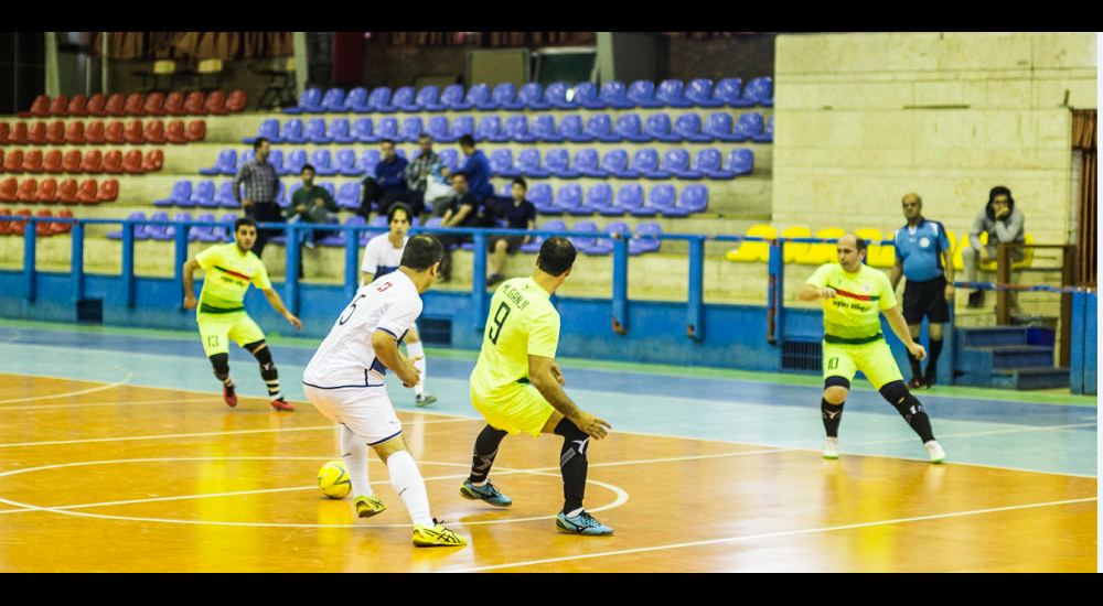 برگزاری 8 بازی با رکوردشکنی بیشترین تعداد گلهای زده شده؛دستاورد نخستین روز مسابقات جام فوتسال چارگون