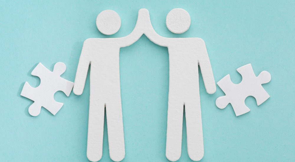 همکاری دوستانه