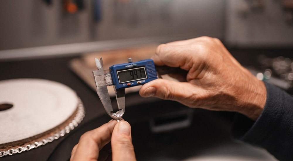 ابزارهای سنجش و اندازه‌گیری