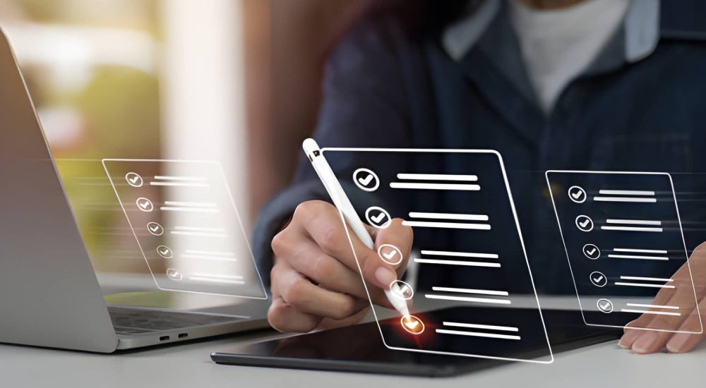 چگونه نرم‌افزار مناسب قراردادها را انتخاب کنیم؟