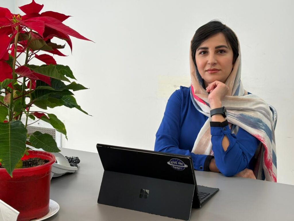 نگار نوتاش